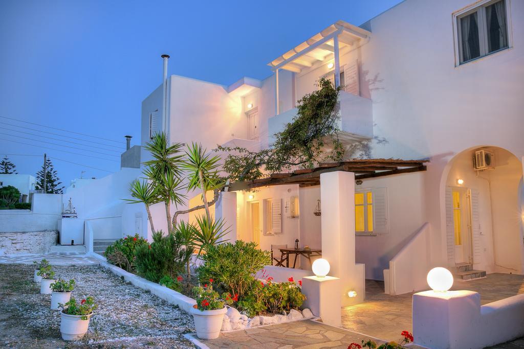 Paros Rita Studios Piso Livadi Phòng bức ảnh
