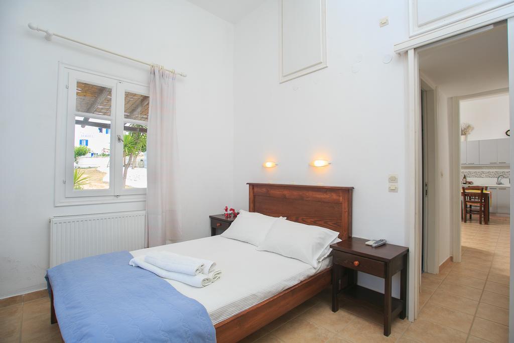 Paros Rita Studios Piso Livadi Phòng bức ảnh