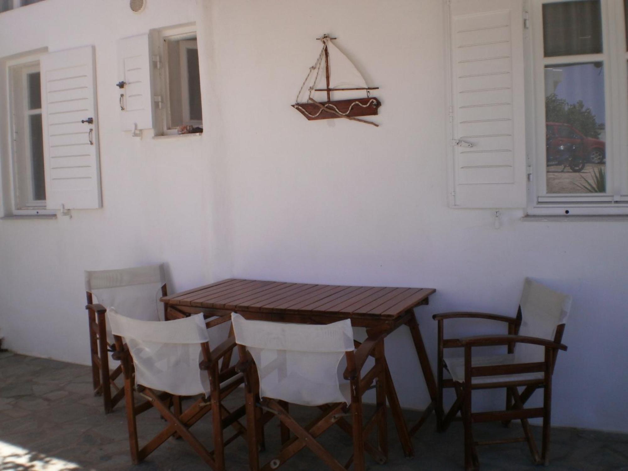 Paros Rita Studios Piso Livadi Phòng bức ảnh