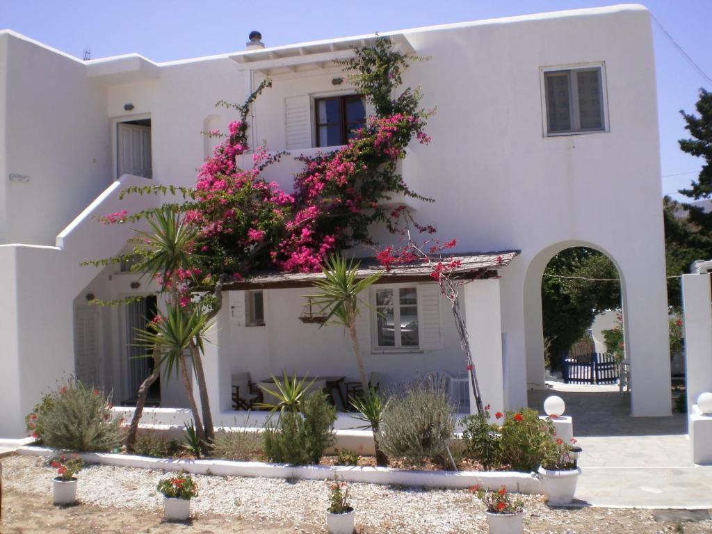 Paros Rita Studios Piso Livadi Ngoại thất bức ảnh